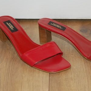 HUSH PUPPIES LEATHER SLIP ON SHOES